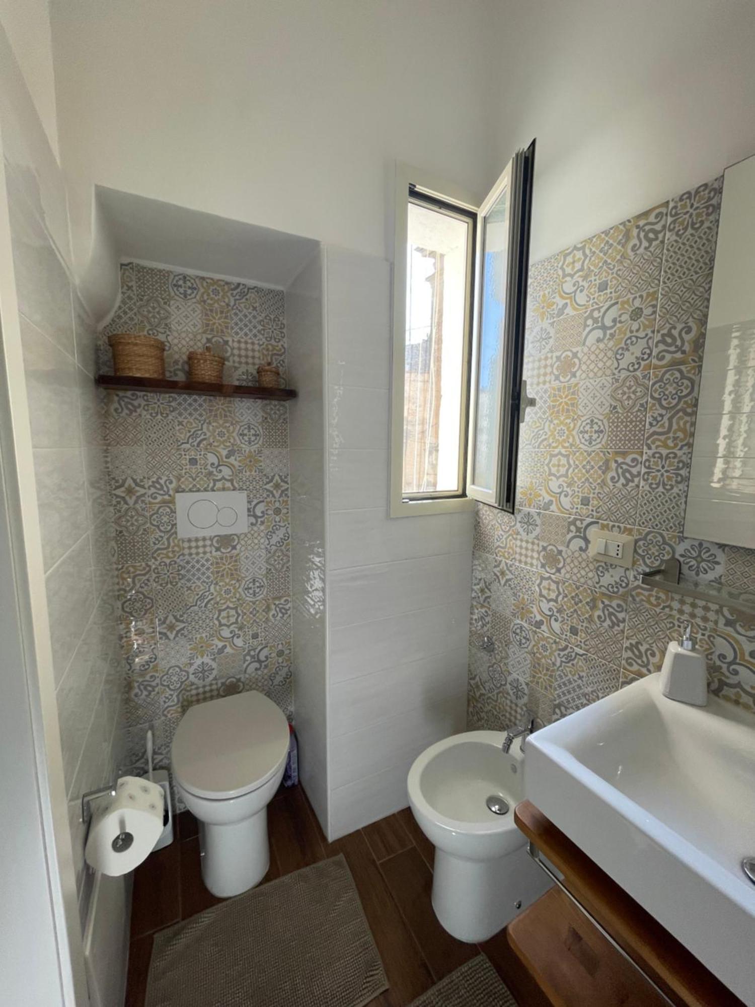 Appartamento Casa Caracciolo Lecce Esterno foto