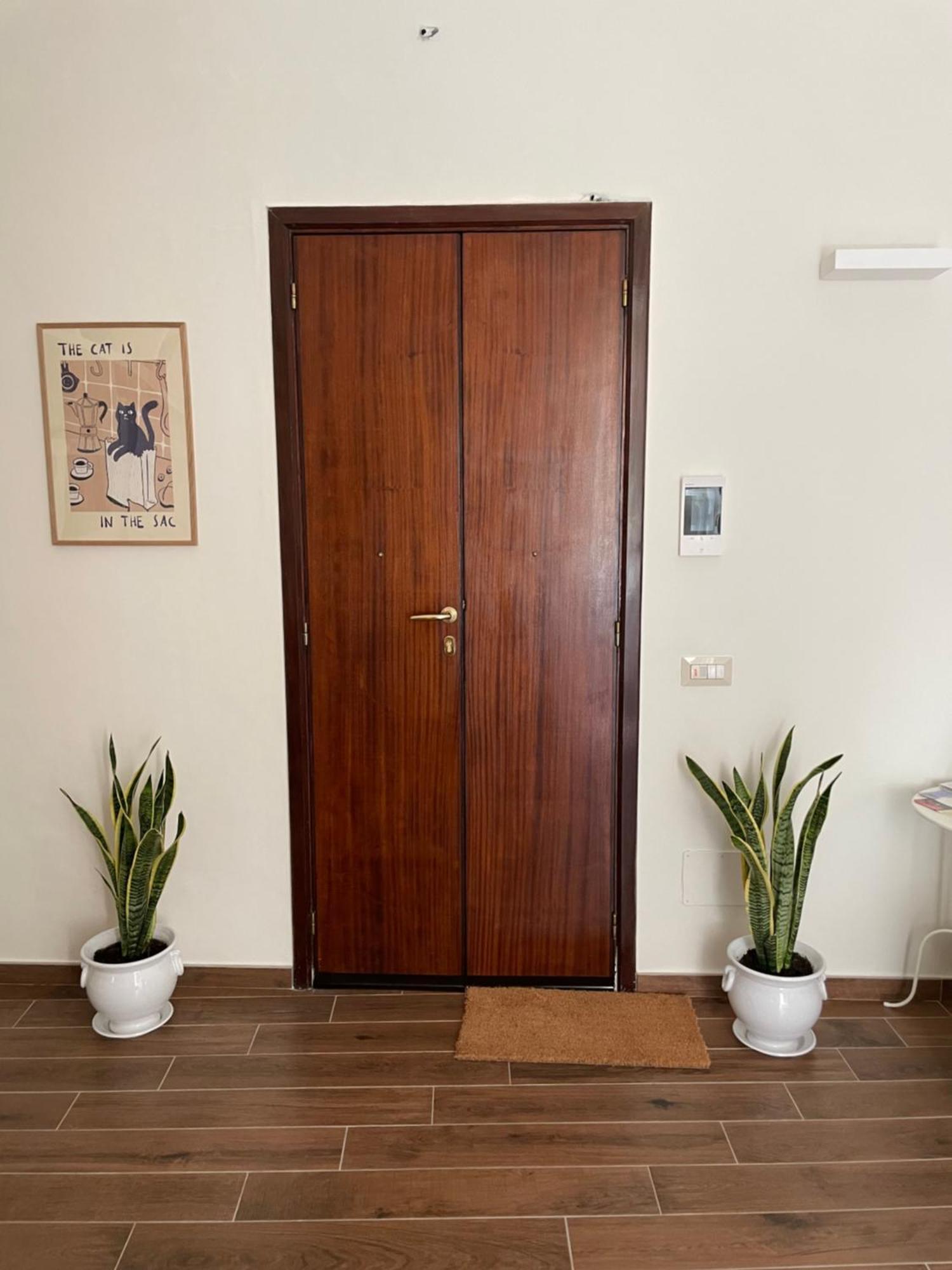 Appartamento Casa Caracciolo Lecce Esterno foto