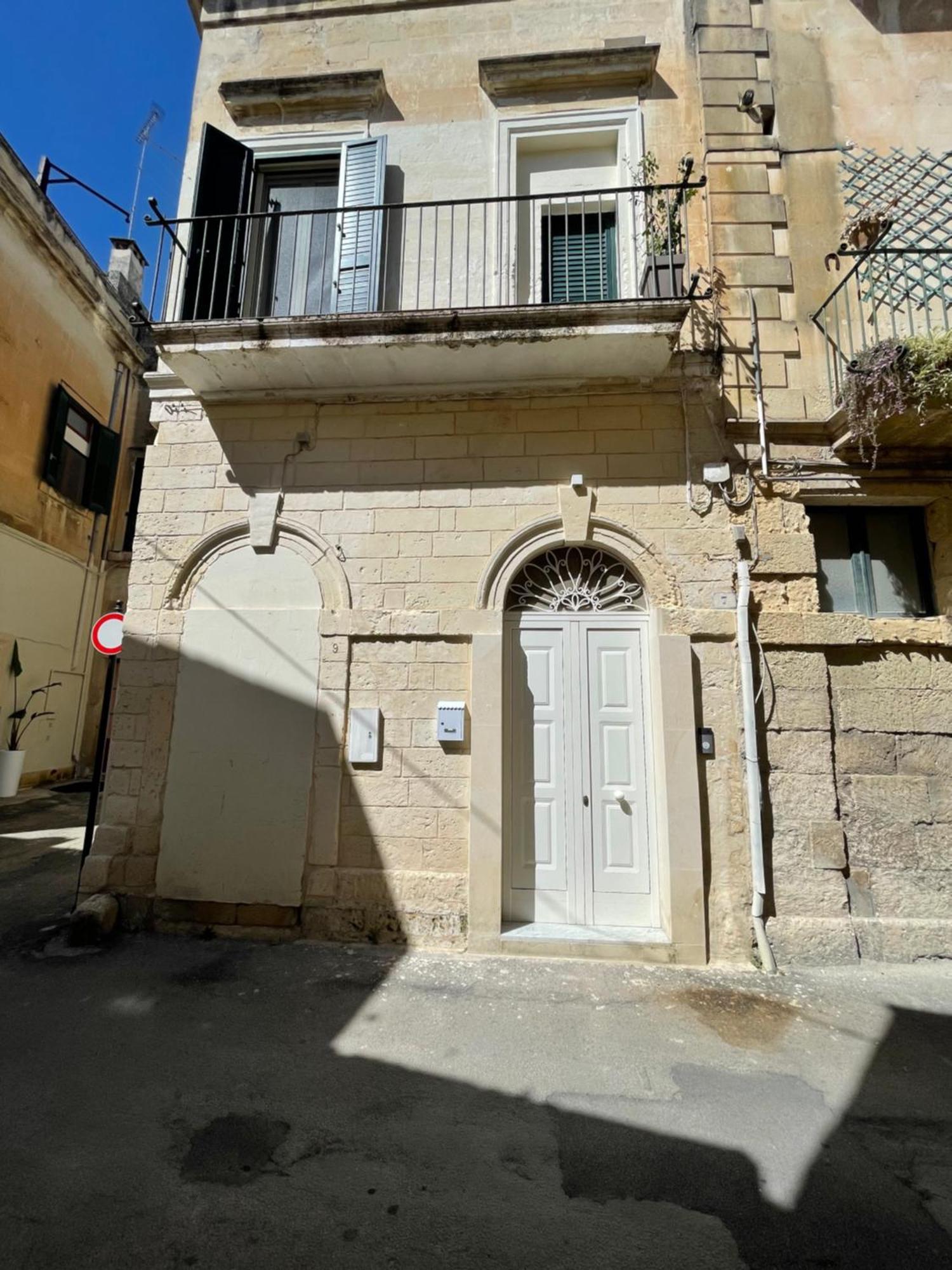 Appartamento Casa Caracciolo Lecce Esterno foto