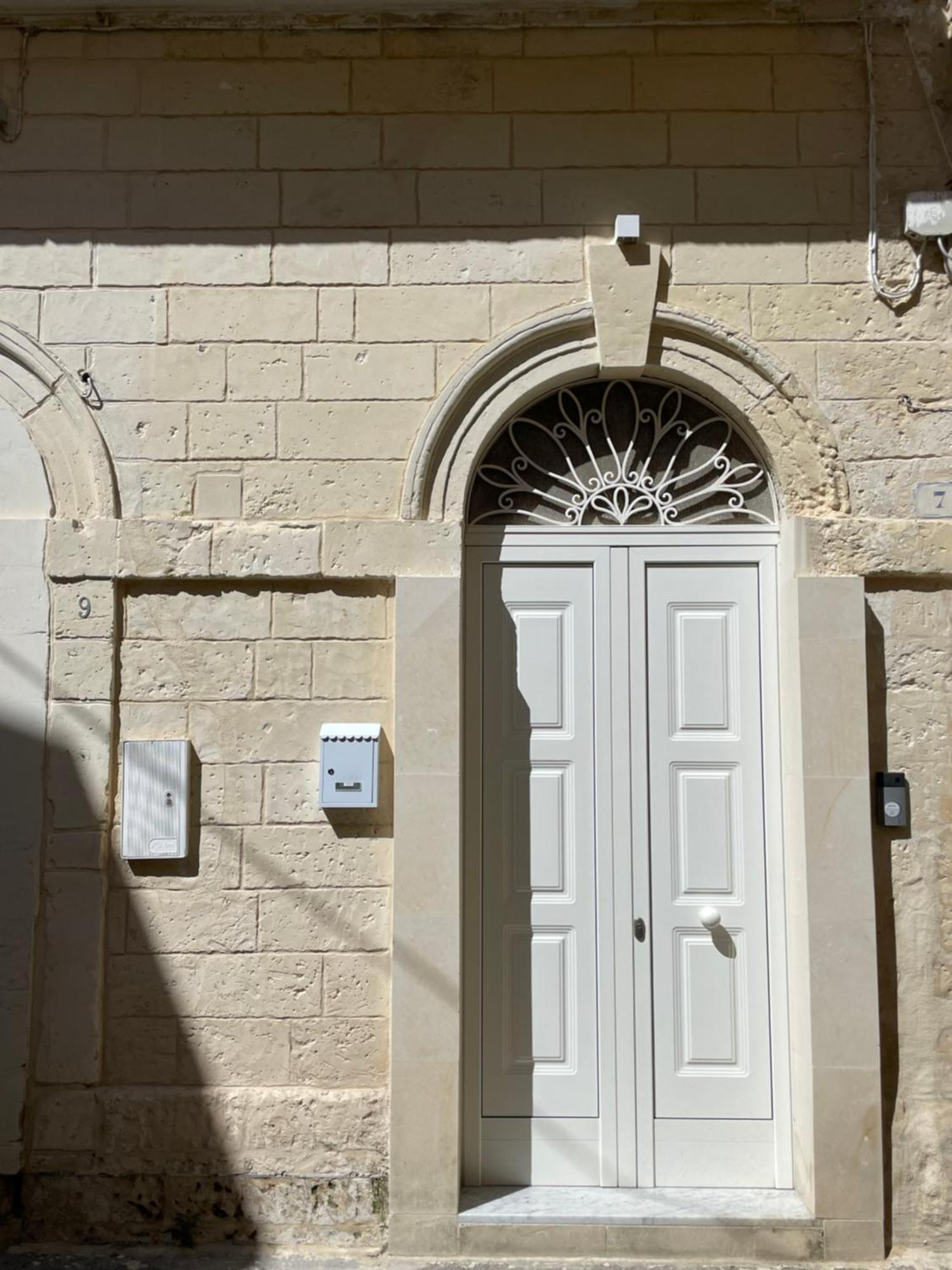 Appartamento Casa Caracciolo Lecce Esterno foto