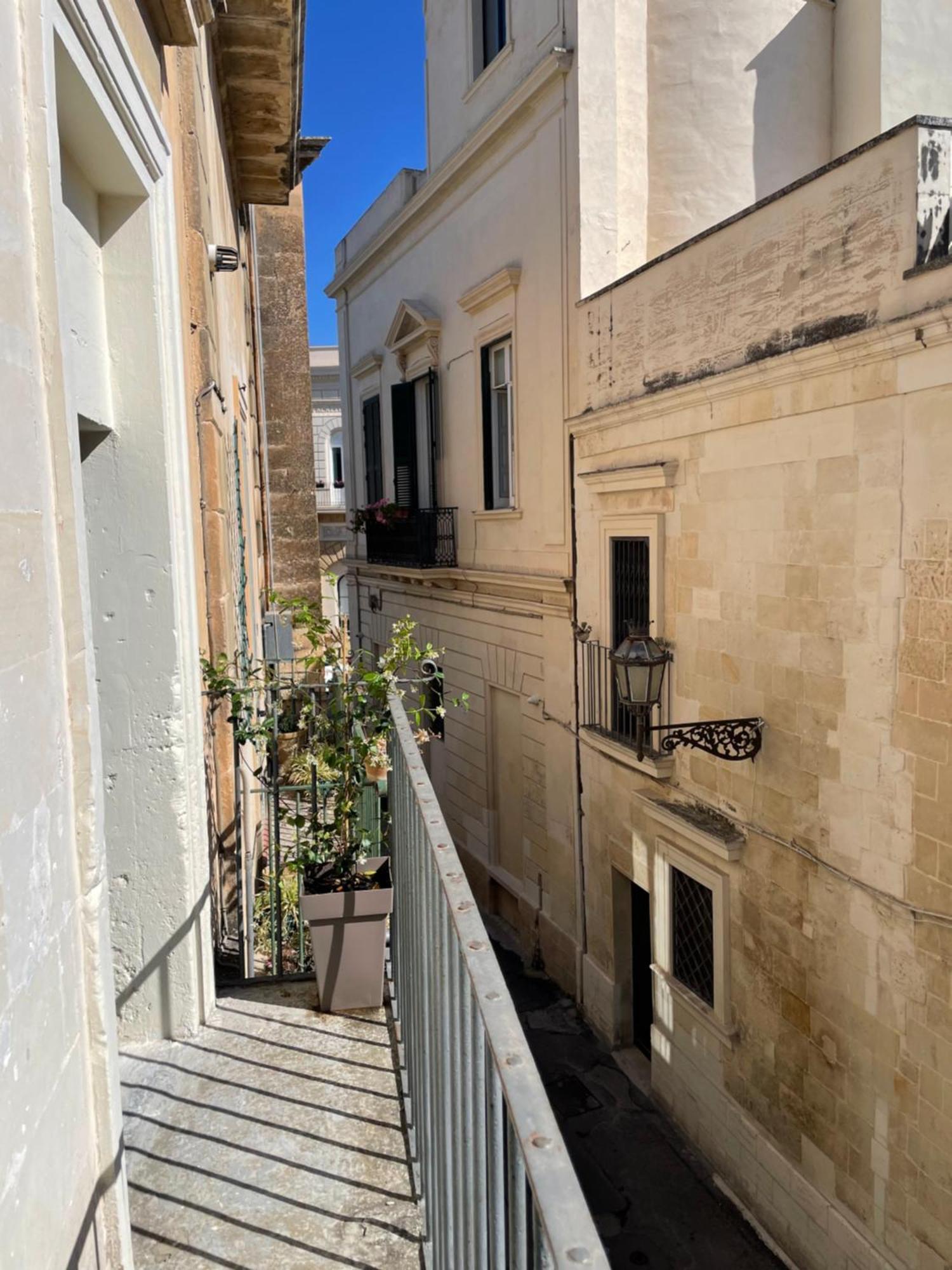 Appartamento Casa Caracciolo Lecce Esterno foto